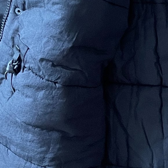 Women's Winter Parka - Picture 10 of 11